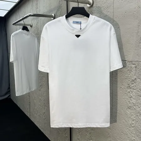 プラダ Tシャツ