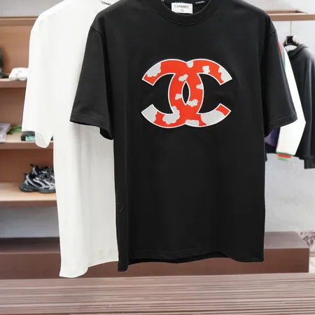 シャネル Tシャツ