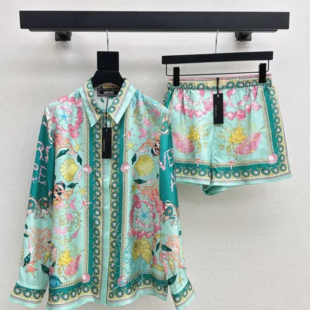 ヴェルサーチ シャツ