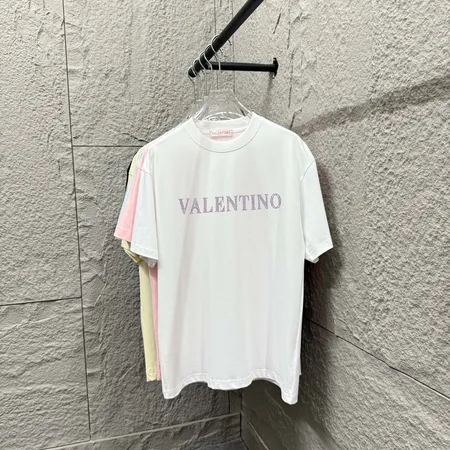 ヴァレンティノ Tシャツ