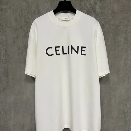 セリーヌ Tシャツ