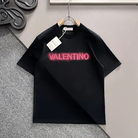 ヴァレンティノ Tシャツ