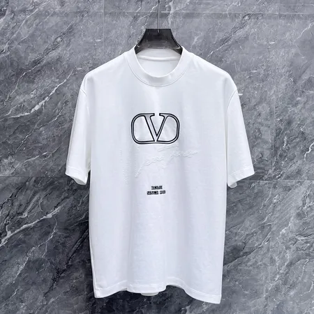 ヴァレンティノ Tシャツ