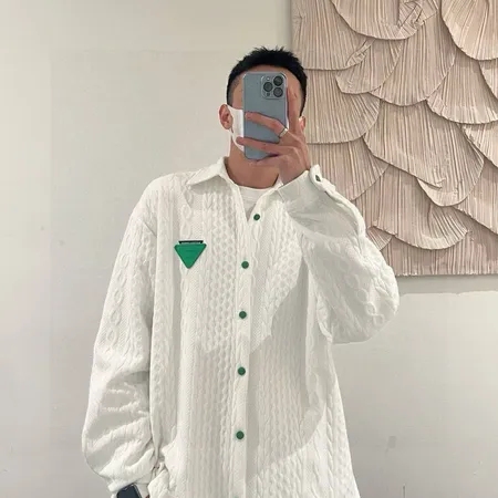 オフホワイト シャツ