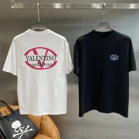 ヴァレンティノ Tシャツ
