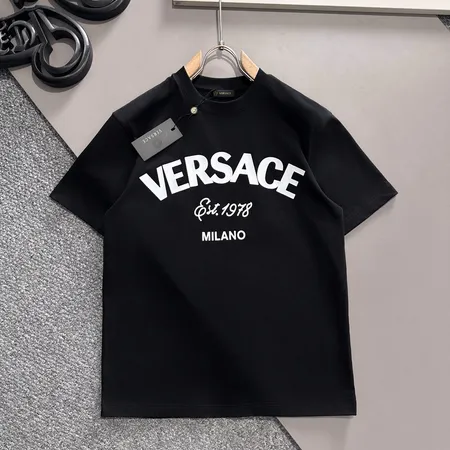 ヴェルサーチ Tシャツ