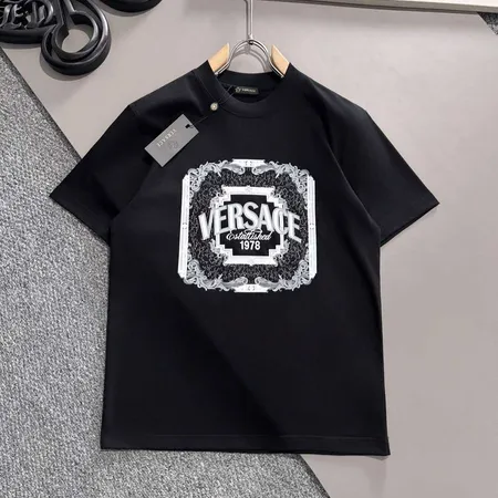 ヴェルサーチ Tシャツ