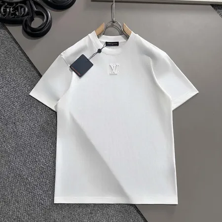 ルイヴィトン Tシャツ