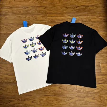 アディダス Tシャツ