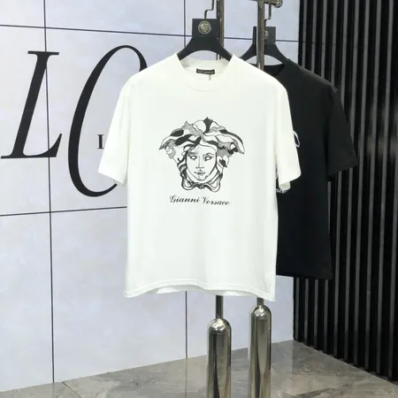 ヴェルサーチ Tシャツ