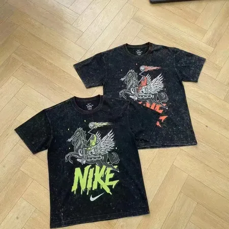 ナイキ Tシャツ