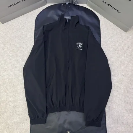 バレンシアガ ジャケット