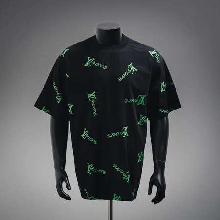 ルイヴィトン Tシャツ