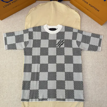 ルイヴィトン Tシャツ