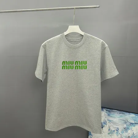 ミュウミュウ Tシャツ