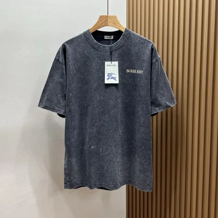 バーバリー ス Tシャツ