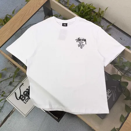 ステューシー Tシャツ