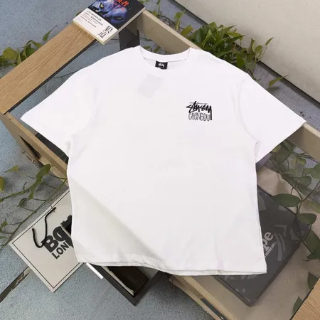 ステューシー Tシャツ