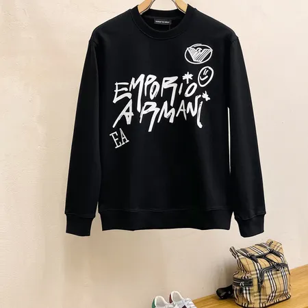 アルマーニ パーカー