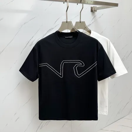 アルマーニ Tシャツ