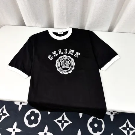 セリーヌ Tシャツ