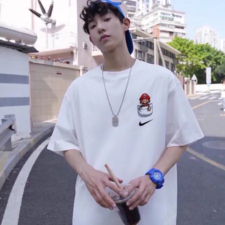 ナイキ Tシャツ