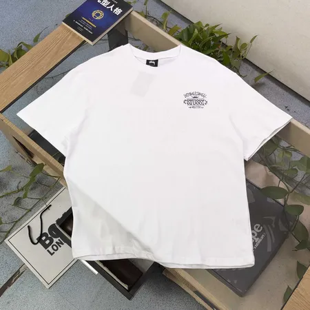 ステューシー Tシャツ