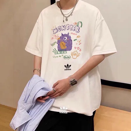 アディダス Tシャツ