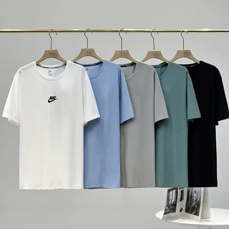 ナイキ Tシャツ