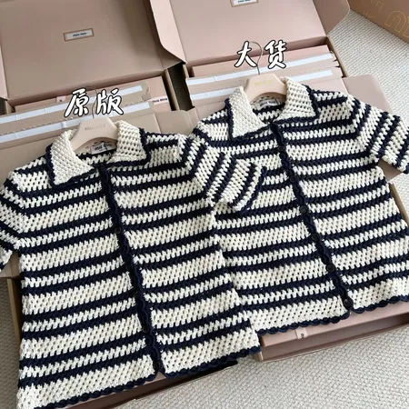 ミュウミュウ シャツ