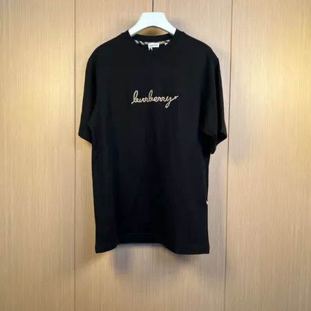 バーバリー ス Tシャツ