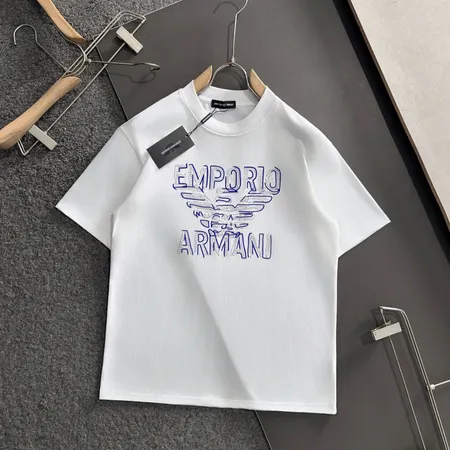 アルマーニ Tシャツ