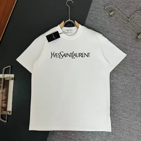 イブサンローラン Tシャツ