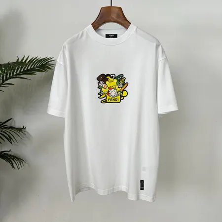 フェンディ Tシャツ