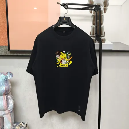 フェンディ Tシャツ