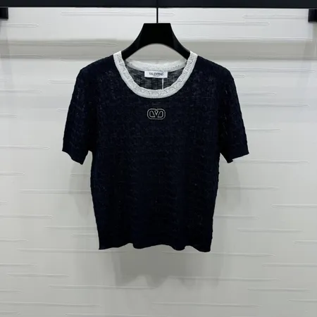 ヴァレンティノ Tシャツ