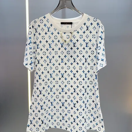 ルイヴィトン Tシャツ