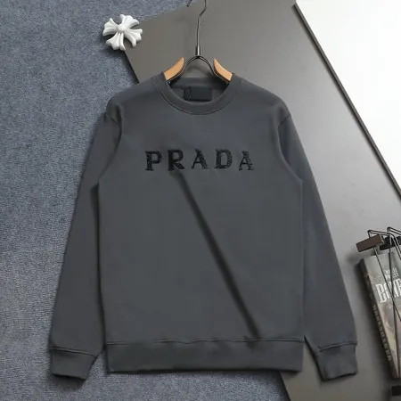 プラダ パーカー