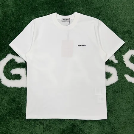 ミュウミュウ Tシャツ