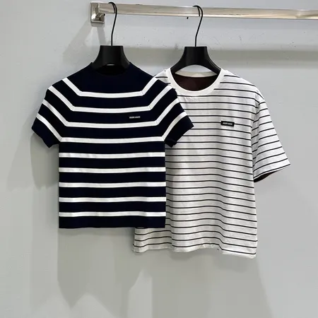 ミュウミュウ Tシャツ