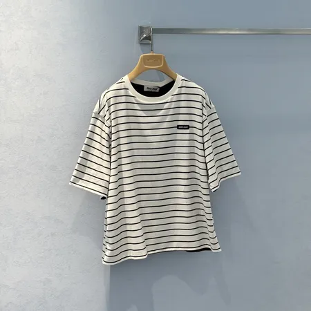 ミュウミュウ Tシャツ