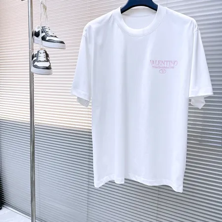 ヴァレンティノ Tシャツ