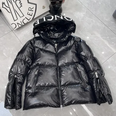モンクレール ダウンジャケット