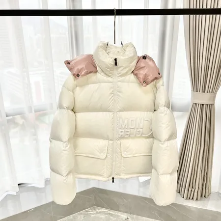 モンクレール ダウンジャケット
