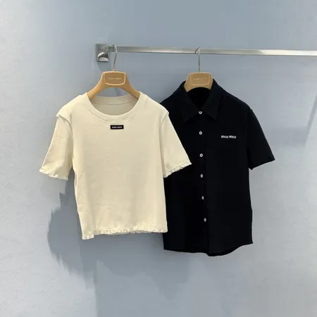 ミュウミュウ Tシャツ