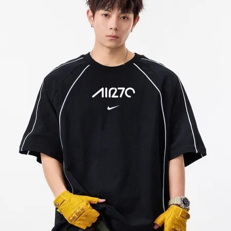 ナイキ Tシャツ