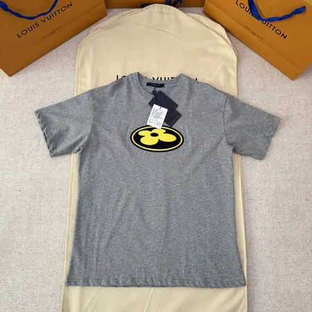 ルイヴィトン Tシャツ