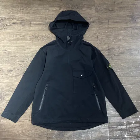 ストーンアイランド パーカー