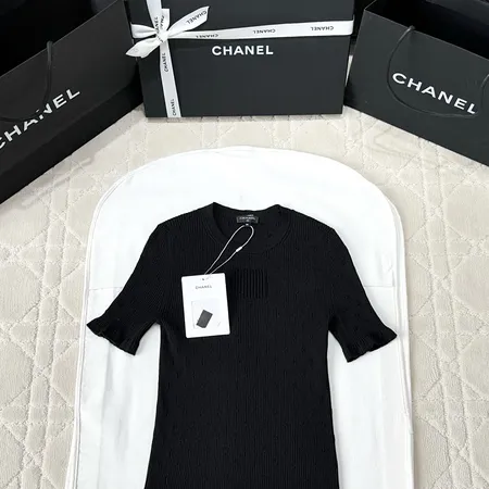 シャネル Tシャツ