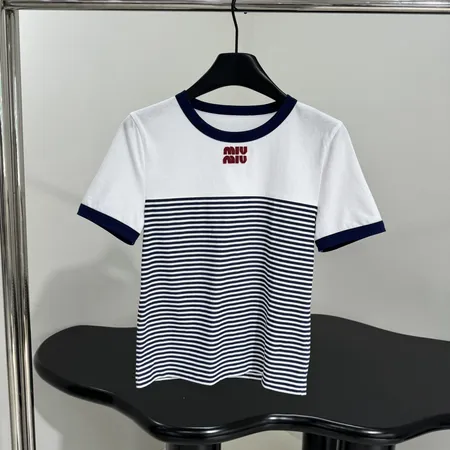 ミュウミュウ Tシャツ